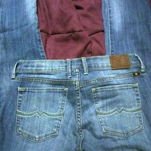 Lucky Jean's. Nice feel and fit.